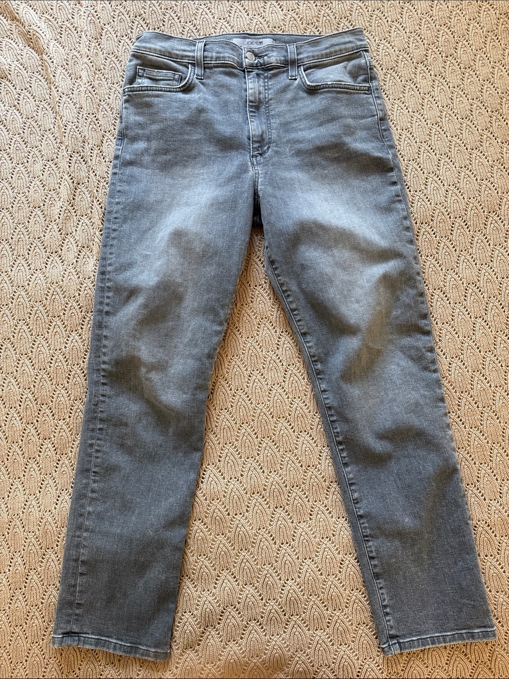 Joes grey crop jeans